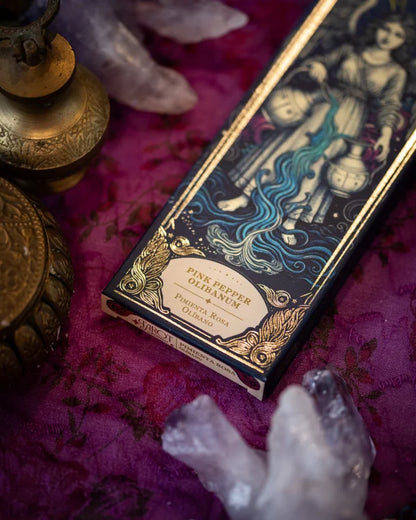 Tarot Wierook: De Gemtaigheid - Pink Pepper & Olibanum